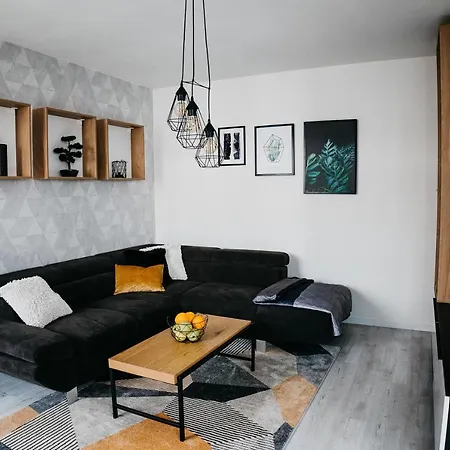 Ah Mlynska Basta I Apartment