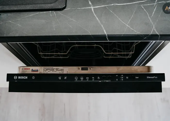 Ah Mlynska Basta I Free Parking * Kassa